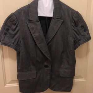 Short sleeve blazer